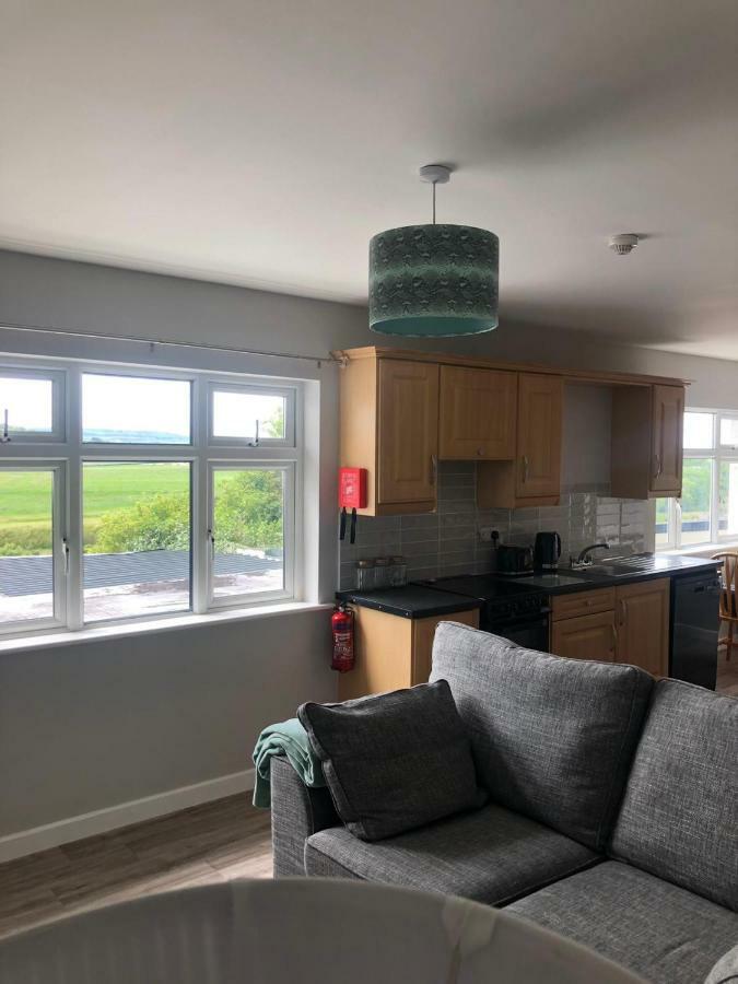 Castle View Apartment Listowel Exterior photo